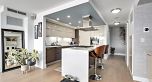 303 8 Smithe Mews