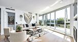 303 8 Smithe Mews
