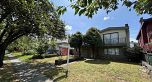 2514 E 49th Avenue