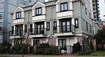 1 1137 Barclay Street