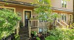736 Jackson Avenue
