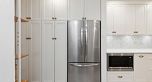 16 2375 W Broadway
