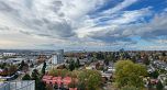2002 8189 Cambie Street