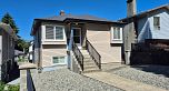 2575 E 29th Avenue