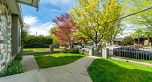 952 E 31st Avenue