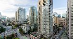 1708 909 Mainland Street