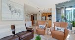 305 638 Beach Crescent