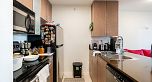 1708 909 Mainland Street