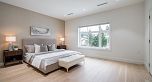 2833 Oliver Crescent
