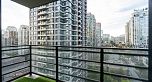 1708 909 Mainland Street