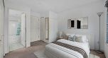 211 2545 W Broadway