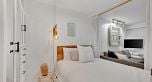 111 2190 W 7 Avenue
