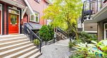 2276 St. George Street