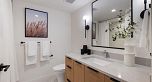 807 W 38th Avenue
