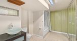 2880 Oxford Street