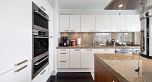 306 1560 Homer Mews