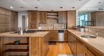 PH13 1717 Bayshore Drive