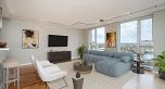 1606 455 Beach Crescent