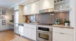 507 168 Powell Street