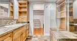 808 518 Moberly Road