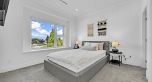 90 W 27th Avenue