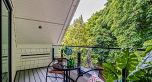 1 250 E 39th Avenue