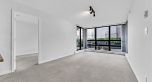 407 933 Hornby Street