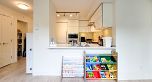 312 238 W Broadway