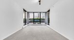 407 933 Hornby Street