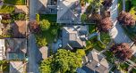 2318 Oliver Crescent