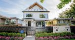 #1 2522 E 15th Avenue