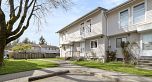 2 3558 E 49th Avenue