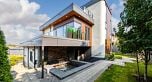 2863 W King Edward Avenue