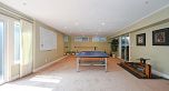1368 Minto Crescent