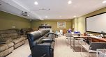 1368 Minto Crescent