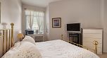403 5735 Hampton Place