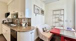 388 DRAKE STREET, Vancouver BC V6B 6A8