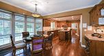 1368 Minto Crescent
