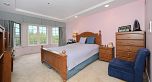 1368 Minto Crescent