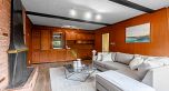 1035 W 48th Avenue