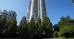 905 638 Beach Crescent