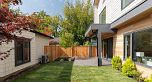 2 3186 W 11th Avenue