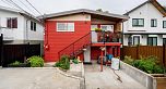 1712 E 34 Avenue