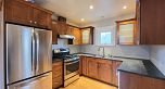Upper  978 E 37 AVENUE, Vancouver BC V5W 1G2