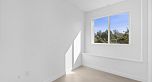 807 W 33rd Avenue