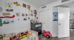 1605 8189 Cambie Street