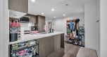 1605 8189 Cambie Street