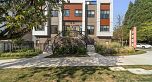 807 W 33rd Avenue
