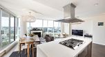2501 8 Smithe Mews