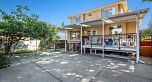 3361 E 49th Avenue